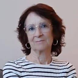 Alice Silva — Palestrante e Anfitrião do Entre Nós: Ao Vivo
